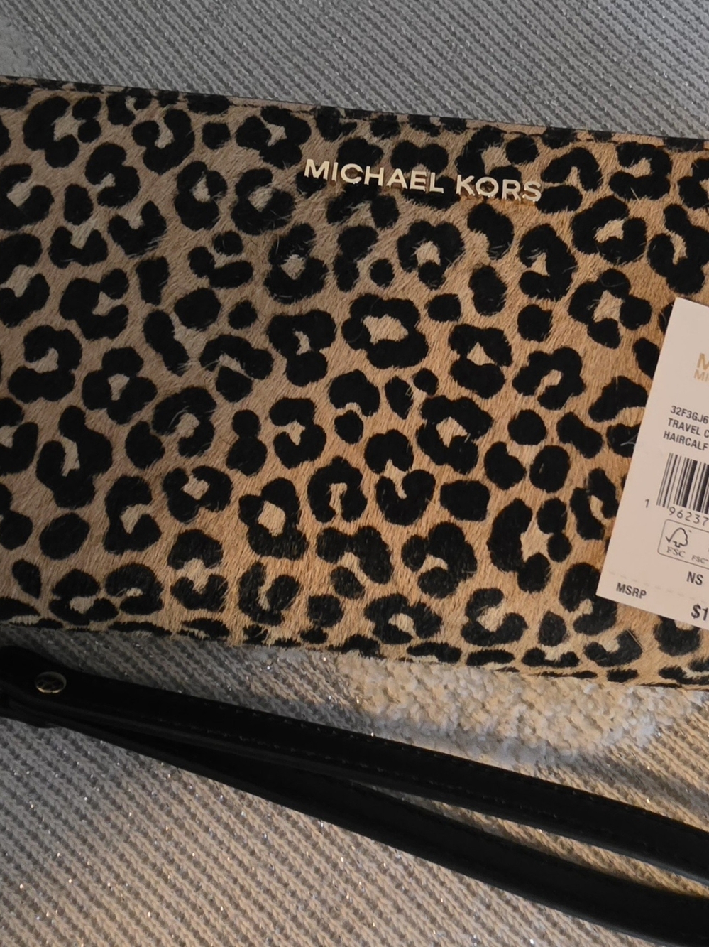 *nwt*Michael Kors Leopard Print Clutch Wallet- Brown/Black